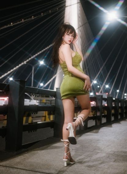 亚洲欧美一区二区成人片蜜臀破处_DVD国语在线观看